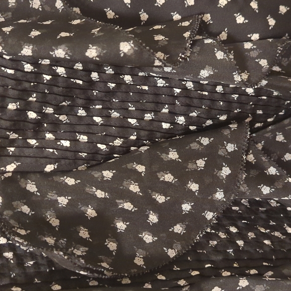 Sleeveless floral top - Picture 6 of 6